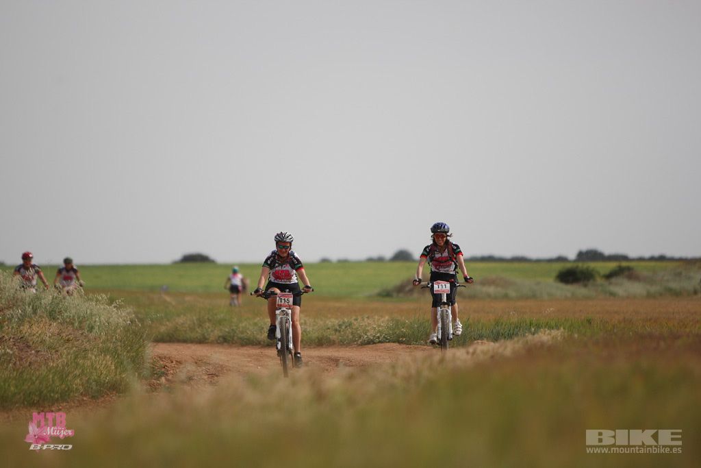 B-Pro MTB Mujer 2017 Galeria 1