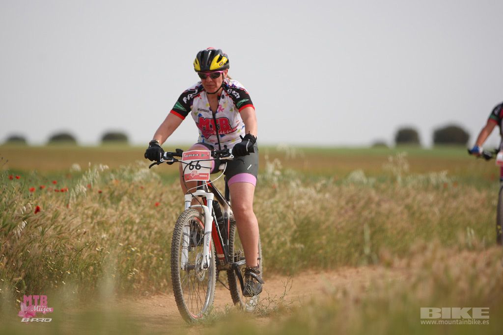 B-Pro MTB Mujer 2017 Galeria 1