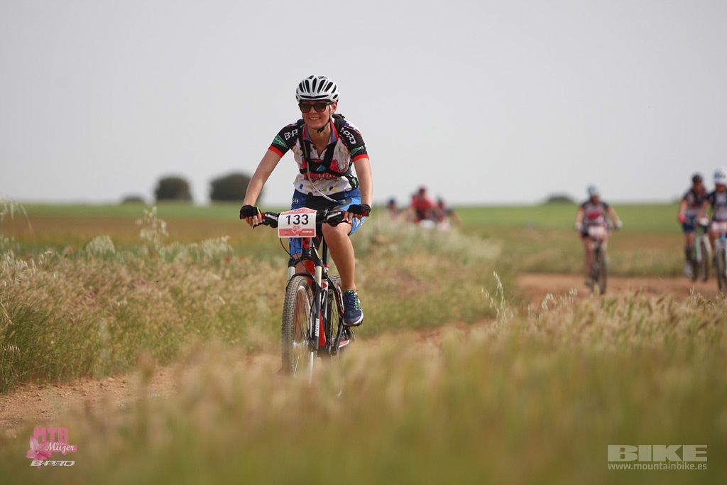 B-Pro MTB Mujer 2017 Galeria 1
