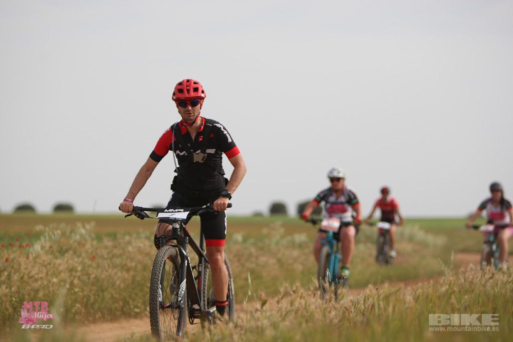 B-Pro MTB Mujer 2017 Galeria 1