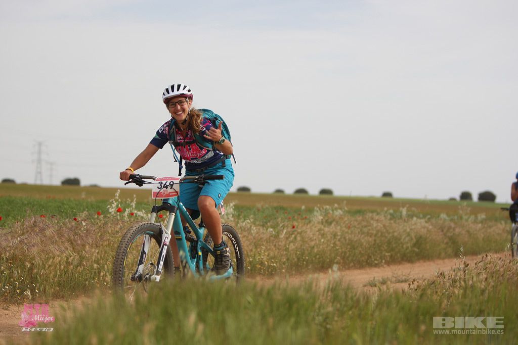 B-Pro MTB Mujer 2017 Galeria 1
