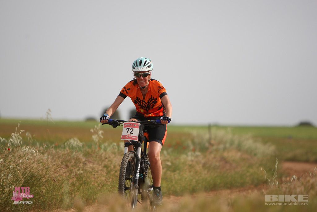 B-Pro MTB Mujer 2017 Galeria 1