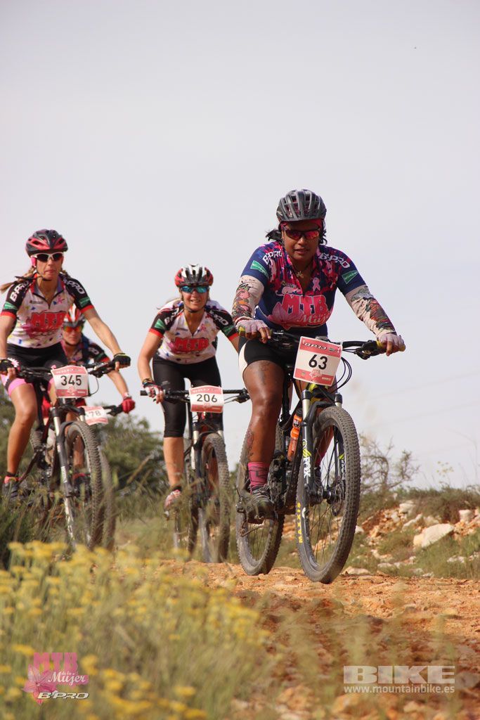 B-Pro MTB Mujer 2017. Galeria 2