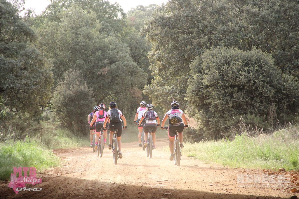 B-Pro MTB Mujer 2017. Galeria 3