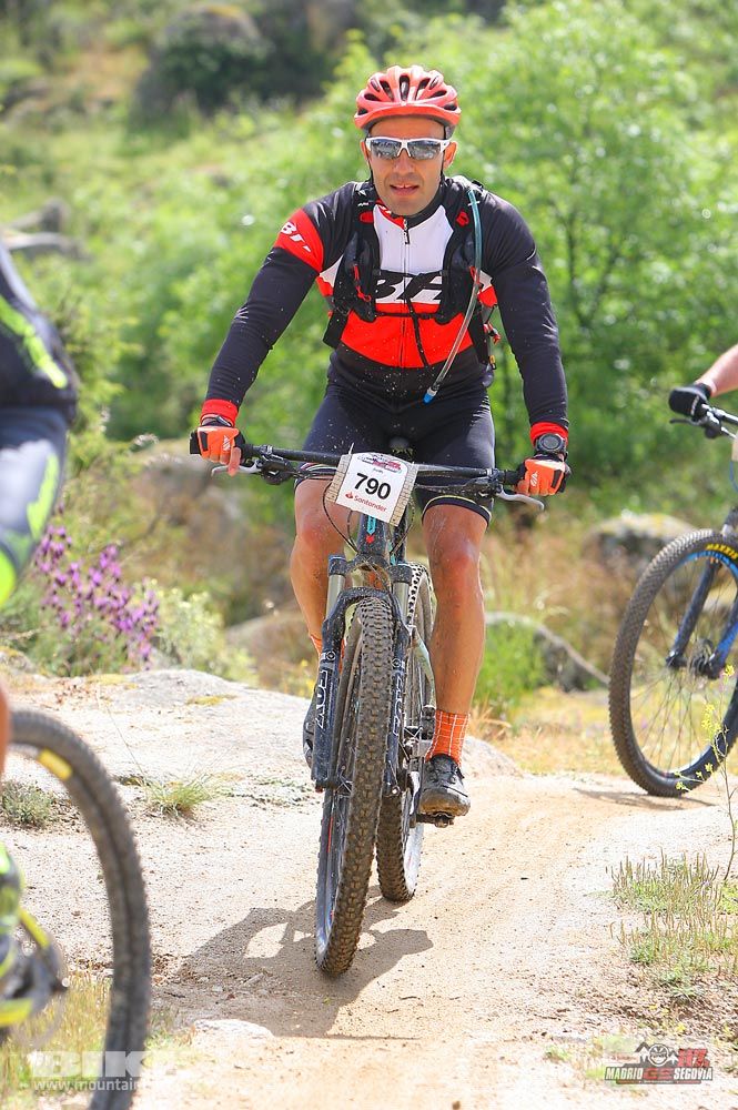 Madrid-Segovia 2018. Galería 8. Km 32. 10:54-11:02 h