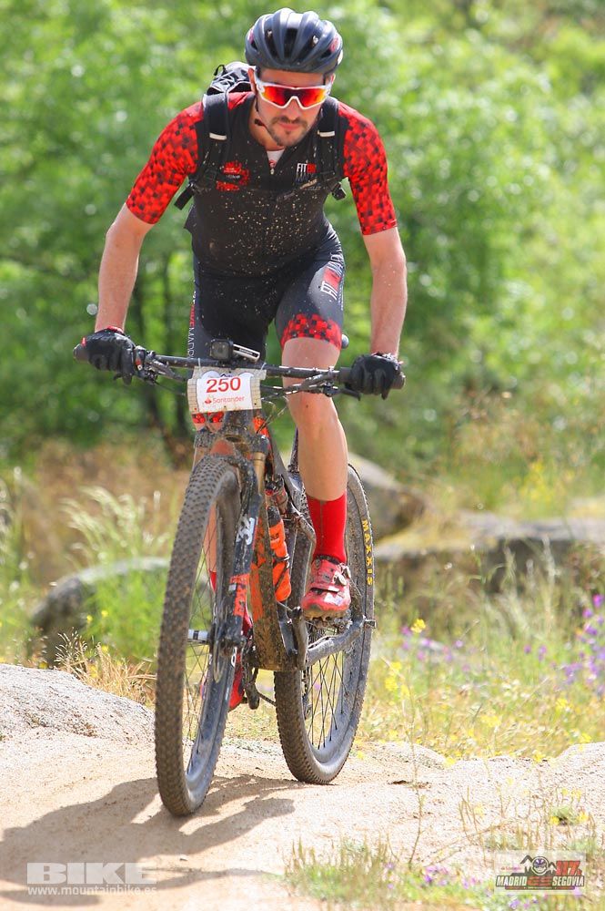 Madrid-Segovia 2018. Galería 8. Km 32. 10:54-11:02 h
