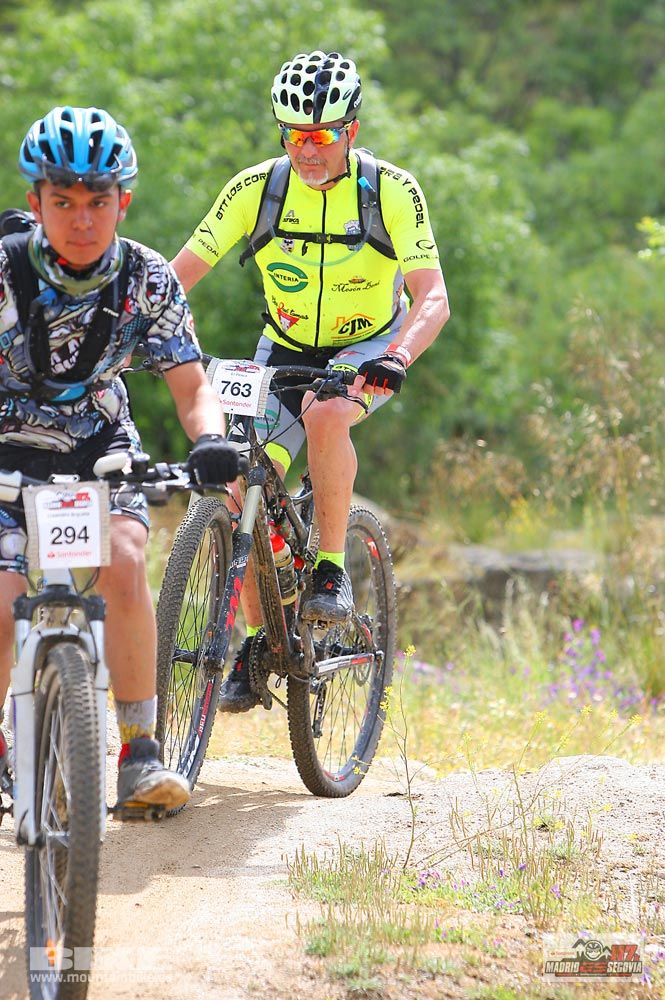 296 km h in bicicletta