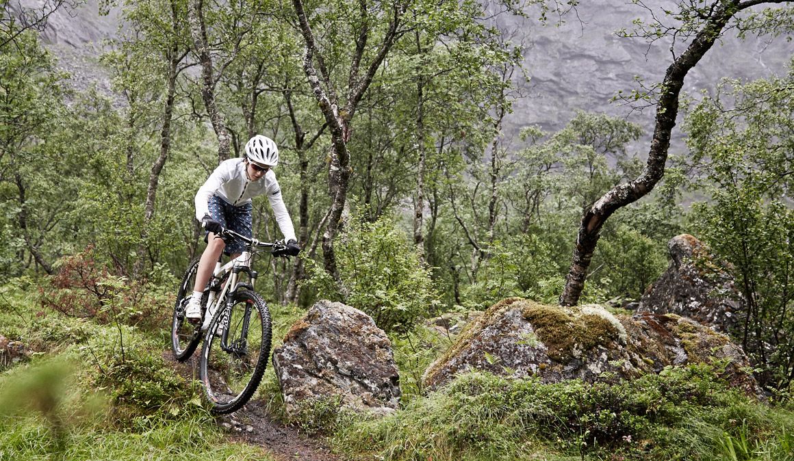 Así se hace un entrenamiento polarizado en bici