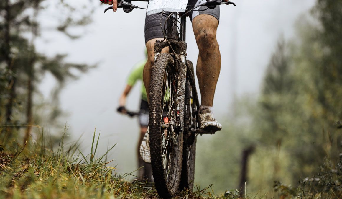 Cómo mantener la forma sobre la bici.