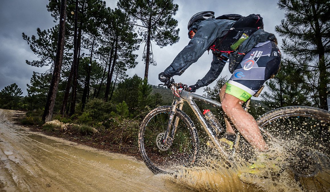 Lurbel Mountain Festival: Un gran reto con lluvia y nieve