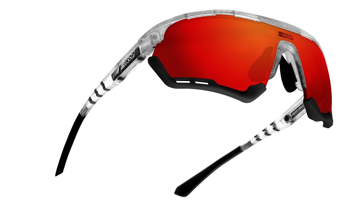Así son las primeras gafas de Scicon