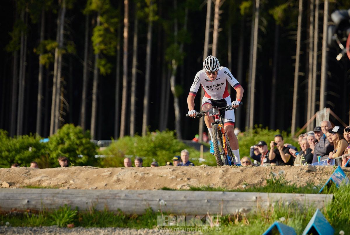 Nove Mesto 2019. Copa del Mundo. Short Track. Hombres.