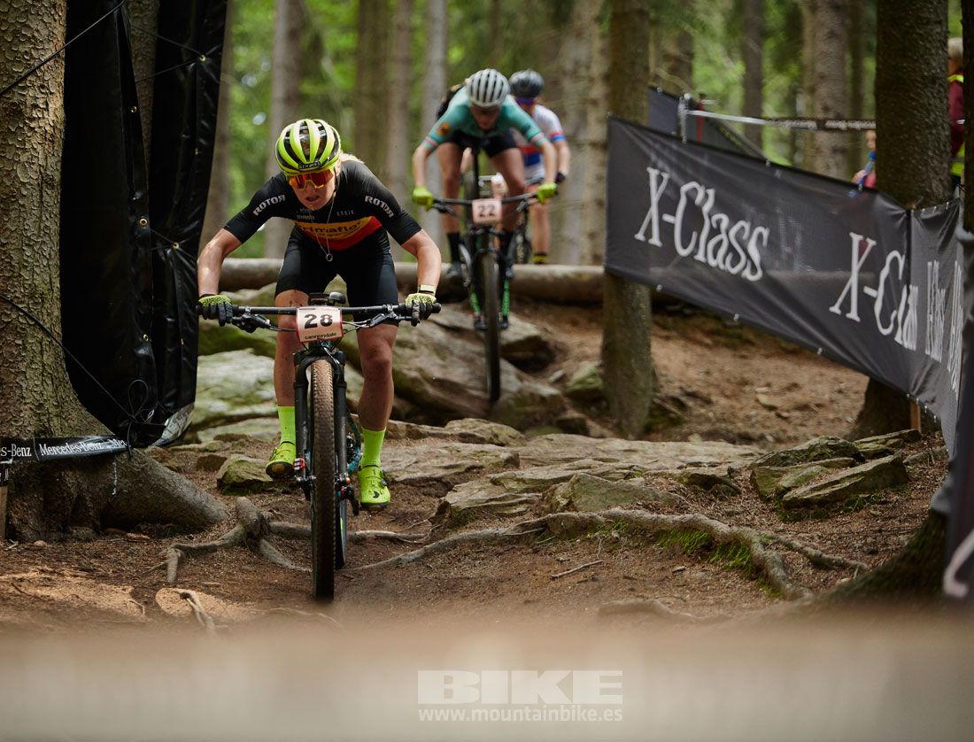 Nove Mesto 2019. Copa del Mundo. Carreras elite XCO GALERIA 3. 