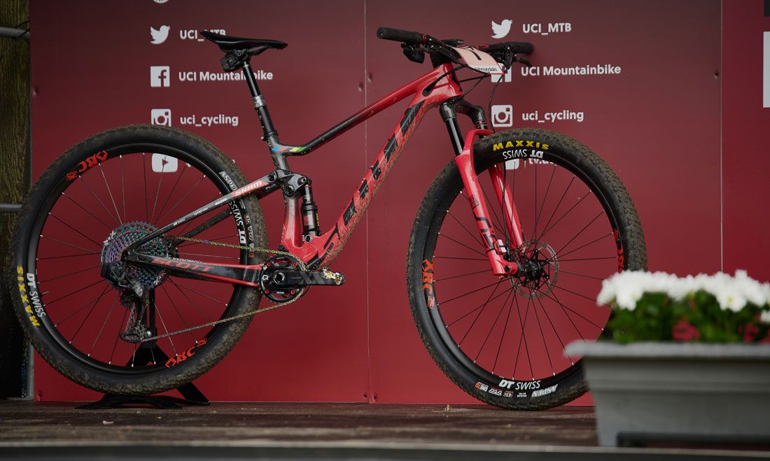 Nove Mesto 2019. Copa del Mundo. Carreras elite XCO GALERIA 4. 