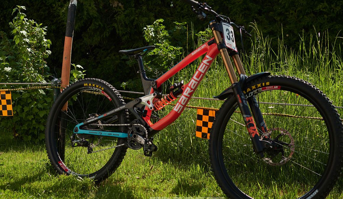Así es la bici que ha dado alas a Álex Marín