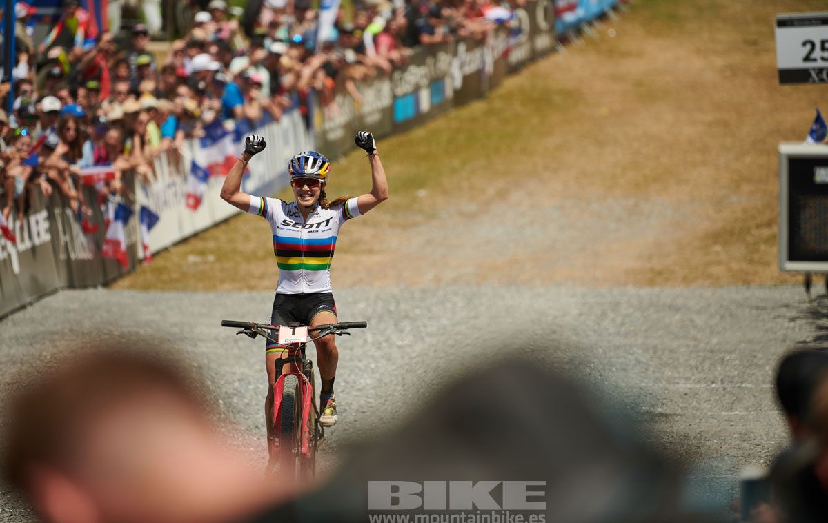 Copa del Mundo Les Gets 2019. Carrera XC. Galeria 2. 