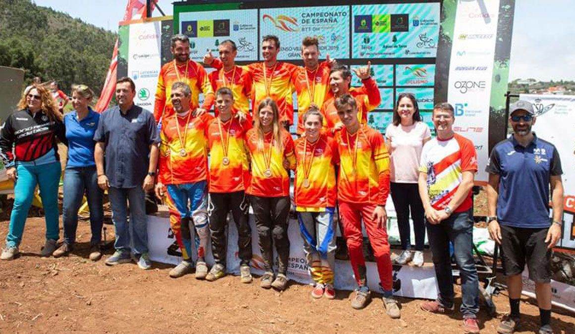 Telma Torregrosa y Álex Marín Campeones de España de DH