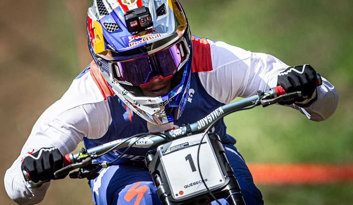 Bruni lo vuelve a hacer