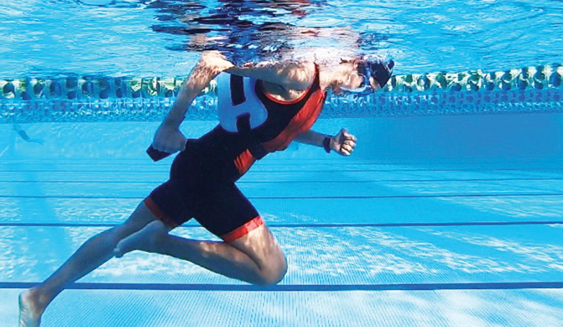 ¿Qué puedo hacer en la piscina para mejorar con la bici?