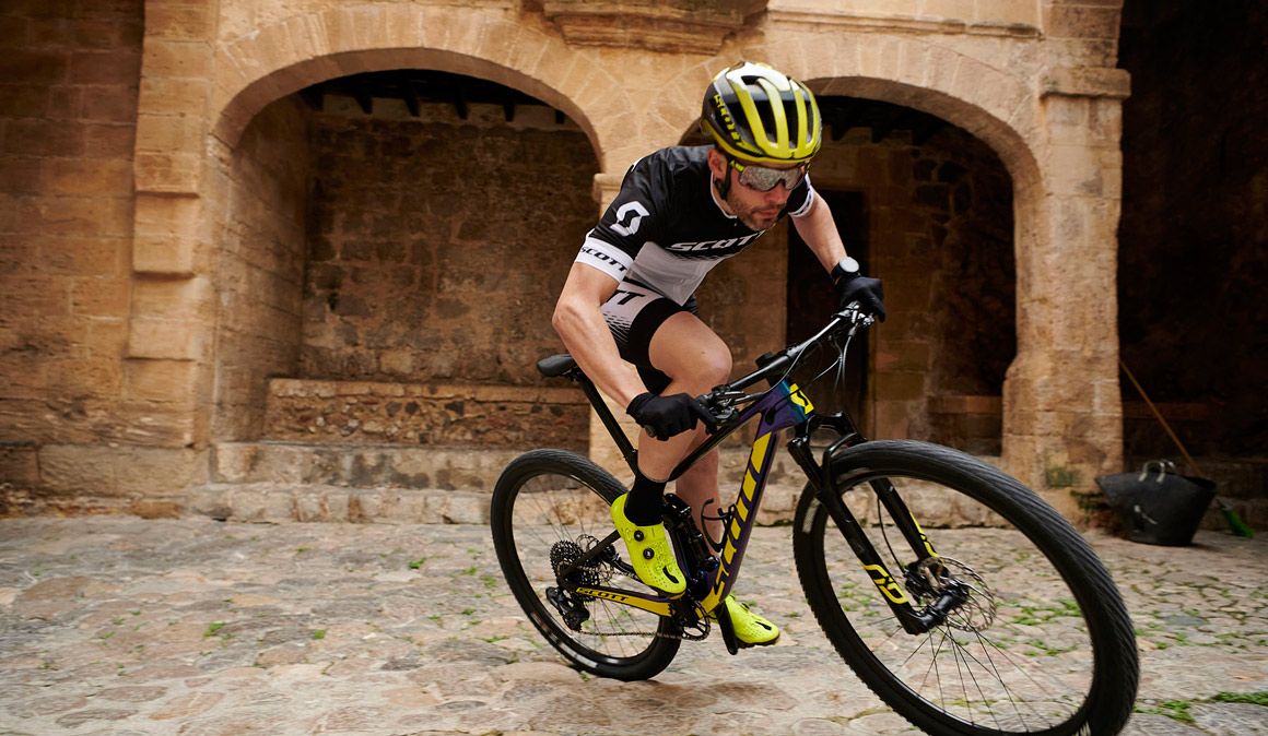 Vuelta Ibiza Scott: La Niña Bonita