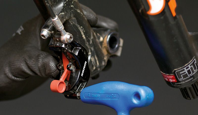 Mecánica: Purgado de frenos SRAM Guide