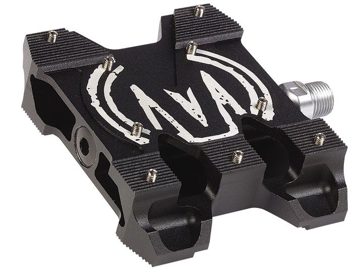 MONDRAKER PRESENTA SU GAMA DE COMPONENTES