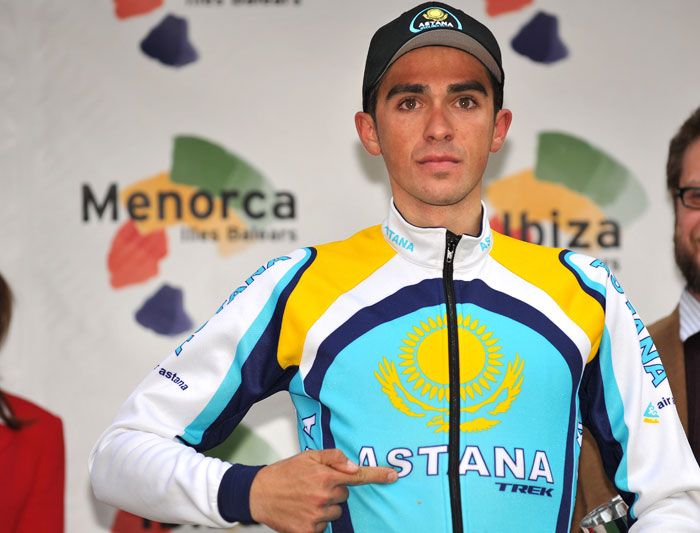 APOYA A ALBERTO CONTADOR