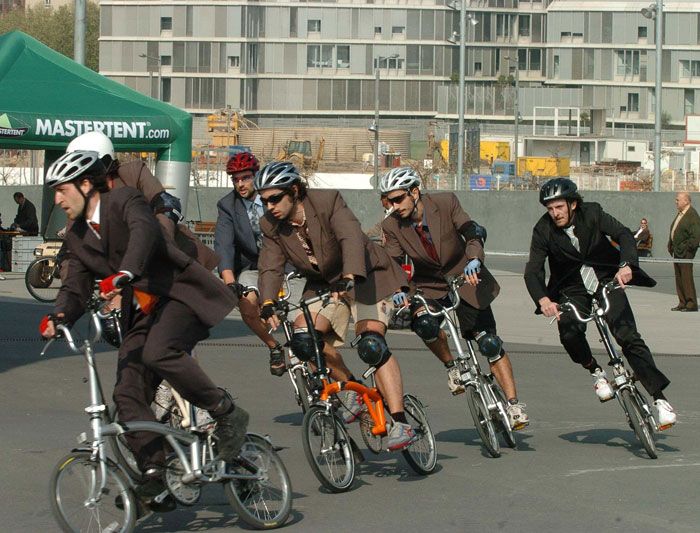 ¡CAMPEONATOS DEL MUNDO SOBRE BROMPTON PLEGABLES!