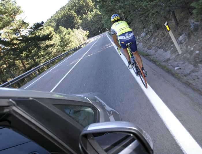 ESTUDIOS DE LA DGT PARA MEJORAR LA SEGURIDAD DE LOS CICLISTAS