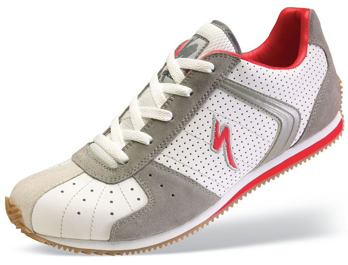 ¿HAS GANADO ESTAS ZAPATILLAS?