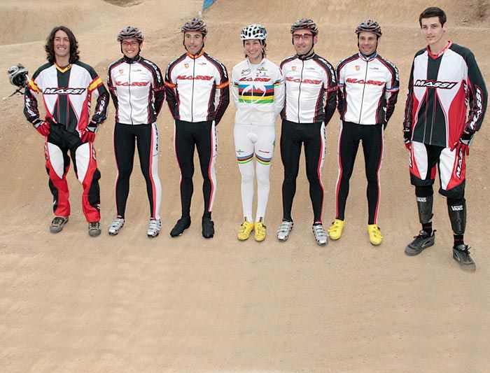 MASSI TEAM 2009 DE DH Y XC