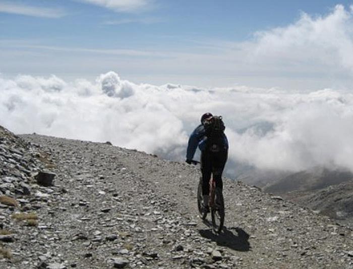 ¿CONOCES SIERRA NEVADA?