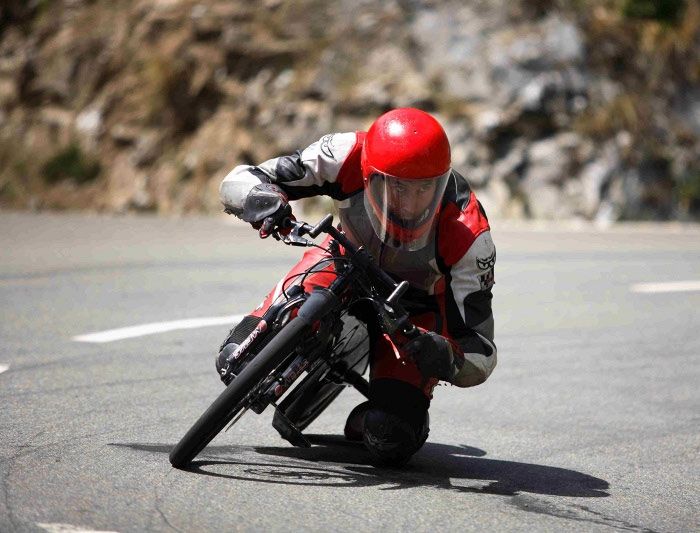 GRAVITY BIKE: BAJANDO A TUMBA ABIERTA