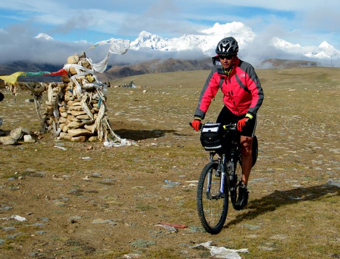 ATRAVESAR EL HIMALAYA EN BICI