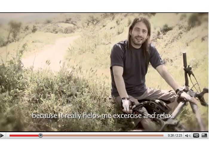 MÚSICO Y MOUNTAIN BIKER MÚSICO Y MOUNTAIN BIKER
