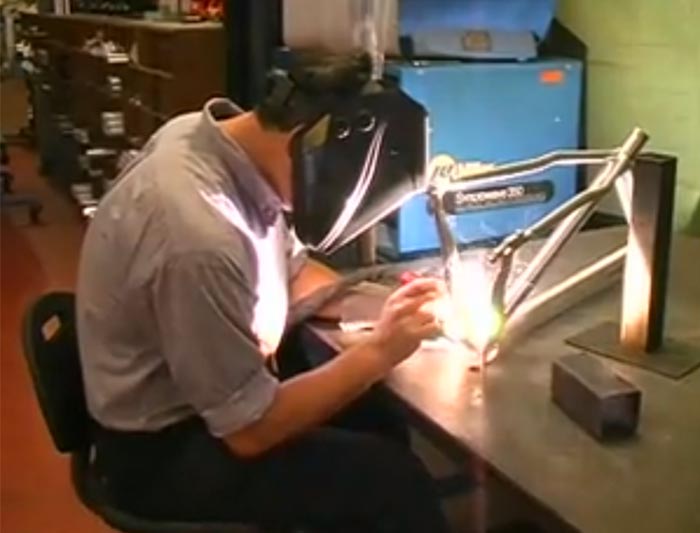 ASÍ SE FABRICA UN CUADRO ARTESANAL