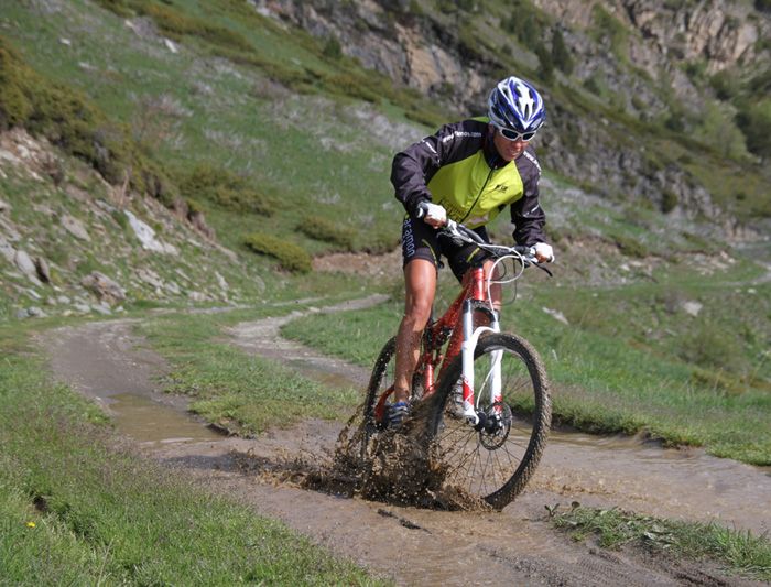 NUEVAS RUTAS EN LA PIRINÉS ÉPIC TRAIL