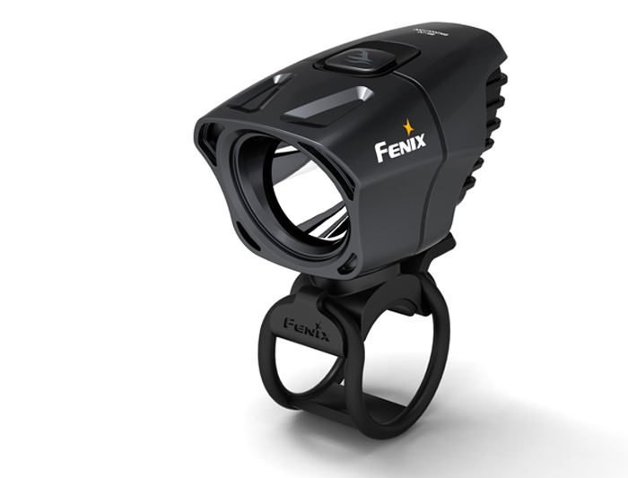 ¿QUIERES PROBAR LA LINTERNA FENIX?