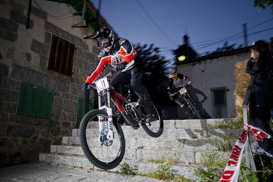 Descenso nocturno en Test the Best