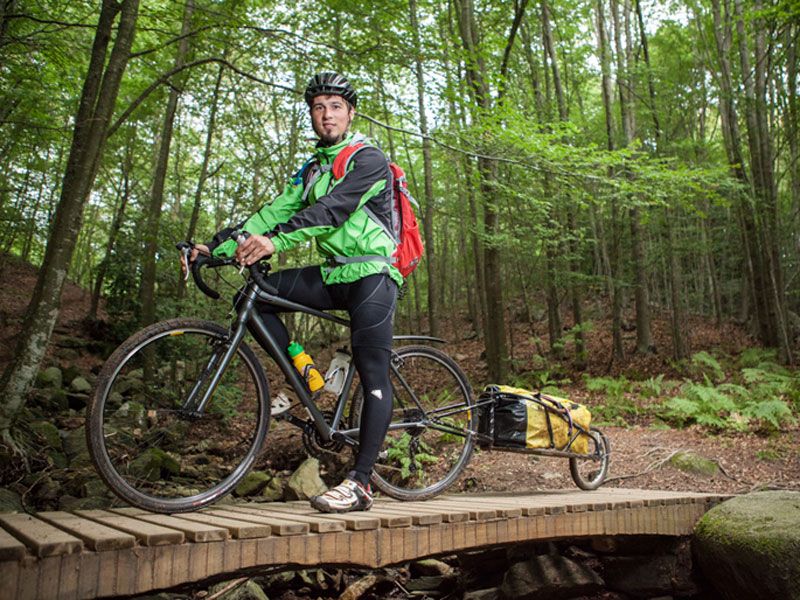 Un sabadellense ha comenzado una vuelta al mundo en bicicleta