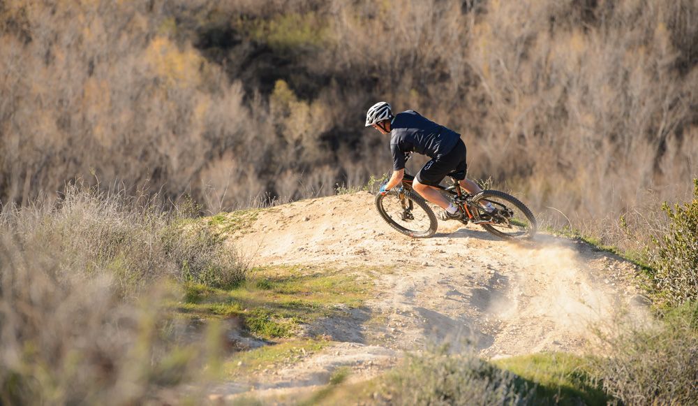 Técnica MTB: Trazar una curva de herradura