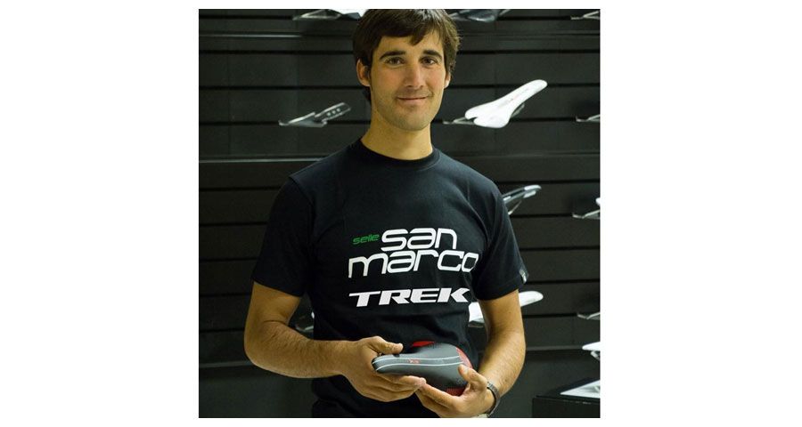 Iván Álvarez viste la “maglia” de su nuevo equipo en el Open de Madrid.