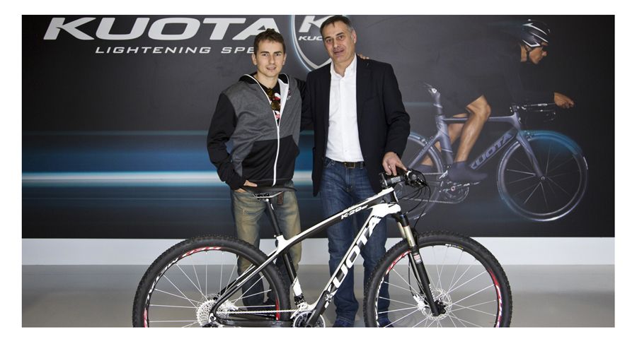 Jorge Lorenzo a lomos de su Kuota