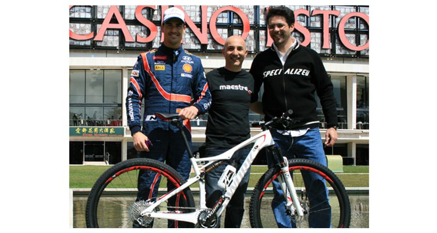 Dani Sordo renueva su contrato con Specialized