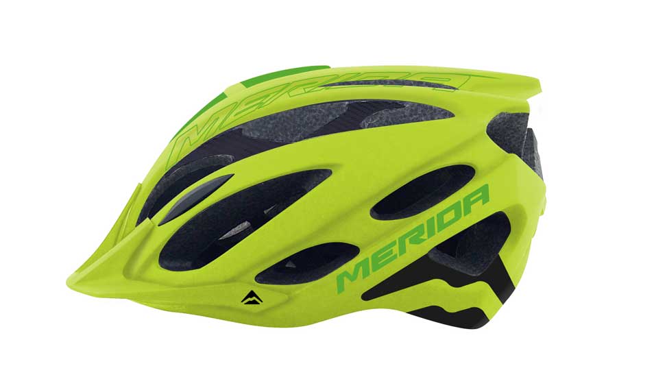 Hermida estrena casco