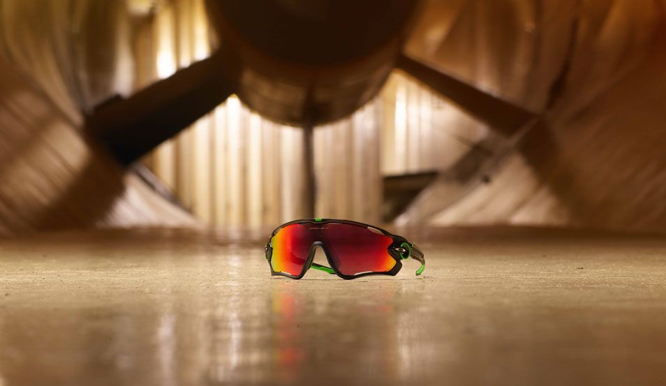 Oakley crea las Jawbreaker