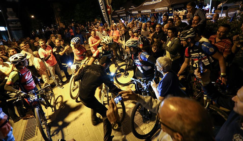 El MMR-Powerade-Garmin triunfa en la primera edición de la Powerade Non Stop Barcelona-San Sebastián