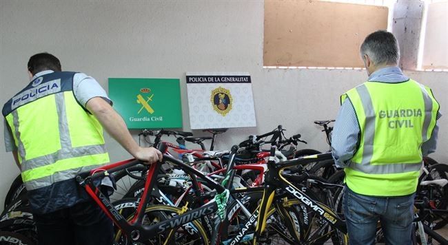 Lo último: detenidos por falsificar bicis de alta gama
