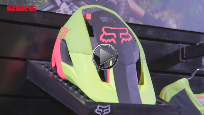 Vídeo: Fox Head nos presenta desde Unibike sus novedades 2016