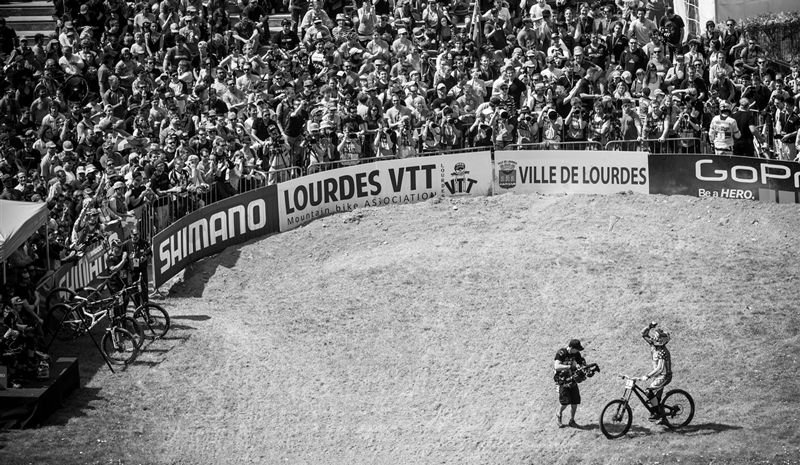 Aaron Gwin se despide de Specialized